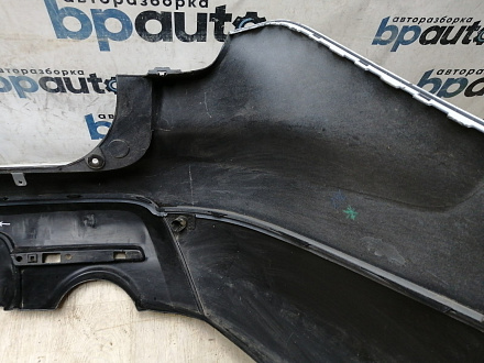 AA045217; Бампер задний; под паркт. (BB53-17D781-A) для Ford Explorer V (2011-2015)/БУ; Оригинал; Р1, Мелкий дефект; 