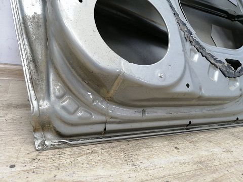 Фотография детали AA011211; Дверь задняя правая (67003-05130) для Toyota Avensis/БУ; Оригинал; Р1, Мелкий дефект; . Фото номер 12