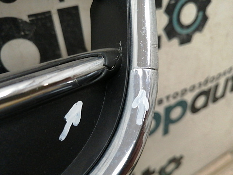 Фотография детали AA038724; Решетка переднего бампера (7P6853677A) для Volkswagen Touareg II (2010-2014)/БУ; Оригинал; Р2, Удовлетворительное; . Фото номер 3