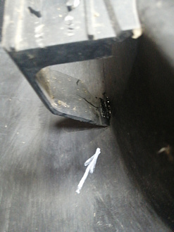 AA045941; Бампер задний; под паркт. (GS1M-50221) для Mazda 6 GH/БУ; Оригинал; Р1, Мелкий дефект; 