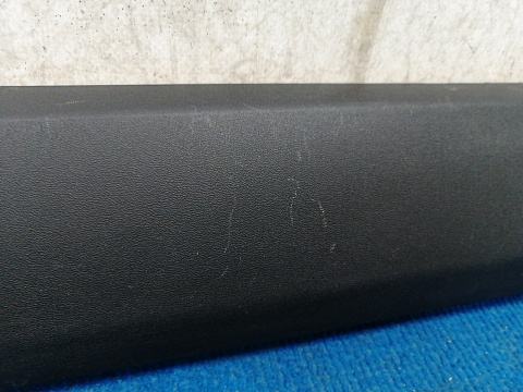 Фотография детали AA035988; Накладка на дверь задняя правая (31349598) для Volvo XC60 I (2008-2013)/БУ; Оригинал; Р1, Мелкий дефект; . Фото номер 3