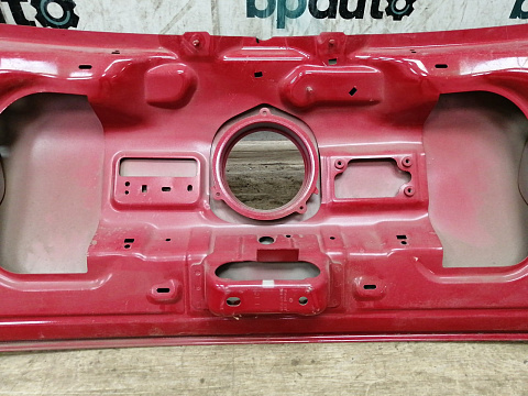 Фотография детали AA031523; Крышка багажника (5K6827025J) для Volkswagen Golf/БУ; Оригинал; Р1, Мелкий дефект; . Фото номер 17