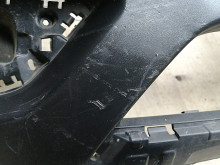 AA045560; Бампер передний; под паркт.; под омыват. (95122388) для Opel Mokka (2012 - 2015)/БУ; Оригинал; Р1, Мелкий дефект; 