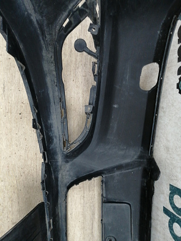 Фотография детали AA033581; Бампер передний; без паркт.; под омыват. (13225746) для Opel Astra/БУ; Оригинал; Р1, Мелкий дефект; . Фото номер 16