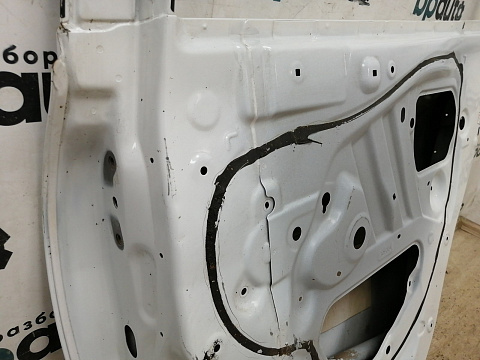 Фотография детали AA037918; Дверь задняя правая (67003-48110) для Toyota Highlander II рест. (2010 - 2013)/БУ; Оригинал; Р3, Под восстановление; . Фото номер 17