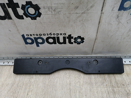 AA045455; Площадка под номер переднего бампера (52114-33370) для Toyota Camry 55 рест. (2014 — 2017)/БУ; Оригинал; Р0, Хорошее; 