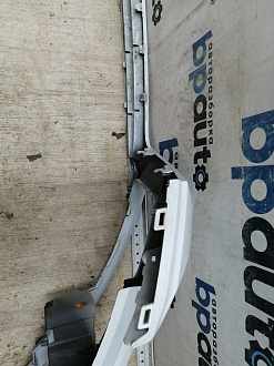 BA000137; Бампер передний; под паркт.; под омыват. (8R0 807 437 M) для Audi Q5 I рест. (2012-2017)/БУ; Оригинал; Р1, Мелкий дефект; 