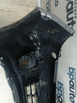 AA045992; Бампер передний; без паркт.; под омыват. (62022-EM00H) для Nissan Tiida/БУ; Оригинал; Р1, Мелкий дефект; 