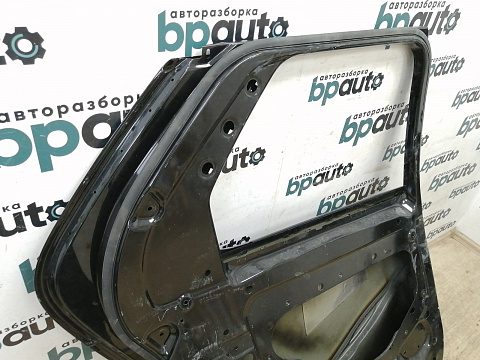 Фотография детали AA022421; Дверь задняя левая (LR080198) для Land Rover Discovery/БУ; Оригинал; Р0, Хорошее; (PAB, 820) Черный перлам.. Фото номер 9