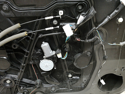 AA045126; Дверь передняя левая (H010A-1AAAA) для Nissan Murano Z51/БУ; Оригинал; Р0, Хорошее; 