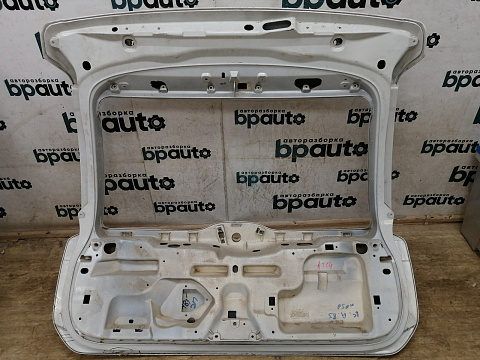 Фотография детали AA031517; Крышка багажника (39811096) для Volvo XC60 I (2008-2013)/БУ; Оригинал; Р2, Удовлетворительное; . Фото номер 12
