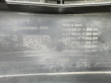AA044555; Бампер передний; под паркт.; под омыват. (A6398805770) для Mercedes-Benz Viano I (W639) (2010-2014)/БУ; Оригинал; Р1, Мелкий дефект; 