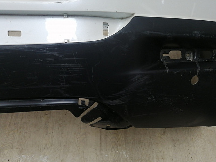 AA045922; Бампер задний; под паркт. (52159-48170) для Toyota Highlander II рест. (2010 - 2013)/БУ; Оригинал; Р1, Мелкий дефект; 