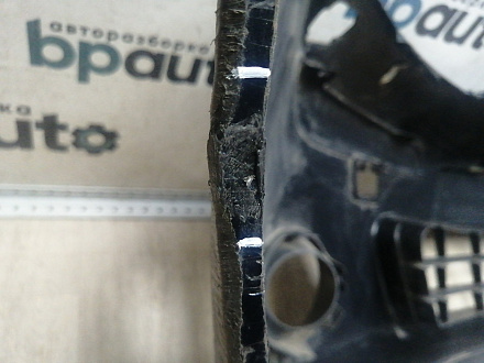 AA046011; Бампер передний; без паркт.; под омыват. (62022-BH10H) для Nissan Note I рест. (2009-2013)/БУ; Оригинал; Р1, Мелкий дефект; 