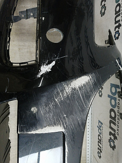 AA045305; Бампер передний; без паркт.; под омыват. (13288286) для Opel Insignia/БУ; Оригинал; Р1, Мелкий дефект; 