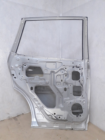 Фотография детали AA005029; Дверь задняя левая (H210A1AAAA) для Nissan Murano Z51/БУ; Оригинал; Р0, Хорошее; K23, Серебро. Фото номер 4