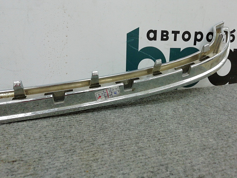 Фотография детали AA010117; Хром решетки радиатора нижний (25983418) для Opel Antara рест. (2012 - 2015)/БУ; Оригинал; Р1, Мелкий дефект; . Фото номер 3