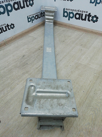 Фотография детали AA004714; Усилитель заднего бампера (4H0 807 309 C) для Audi A8 D4/БУ; Оригинал; Р1, Мелкий дефект; . Фото номер 8