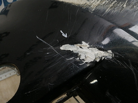 Фотография детали AA045305; Бампер передний; без паркт.; под омыват. (13288286) для Opel Insignia/БУ; Оригинал; Р1, Мелкий дефект; . Фото номер 6