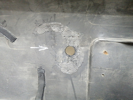 BA000248; Бампер передний; под паркт.; под омыват. (5M0807221N) для Volkswagen Golf Plus II (2009-2014)/БУ; Оригинал; Р2, Удовлетворительное; 