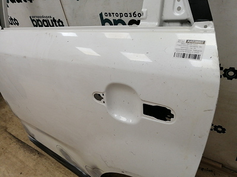 Фотография детали AA038002; Дверь задняя левая (77003-1U010) для Kia Sorento/БУ; Оригинал; Р2, Удовлетворительное; . Фото номер 11