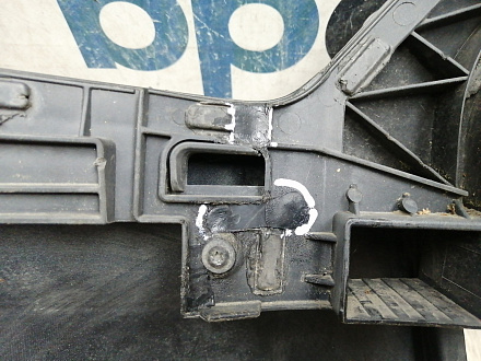 AA045626; Бампер передний; под паркт.; под омыват. (4G0 807 437) для Audi A6 C7/БУ; Оригинал; Р1, Мелкий дефект; 