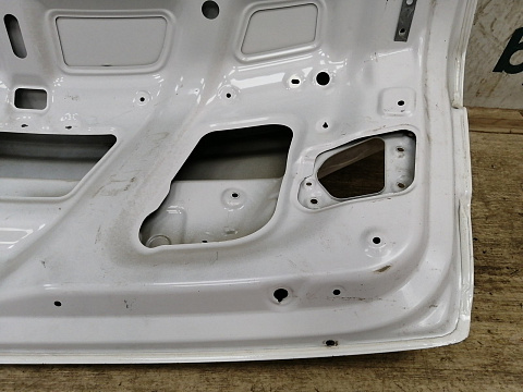 Фотография детали AA027795; Крышка багажника (69200-3Z310) для Hyundai I 40/БУ; Оригинал; Р2, Удовлетворительное; . Фото номер 10