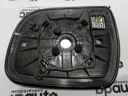 AA045089; Зеркальный элемент правый (87931-28A60) для Toyota Highlander II рест. (2010 - 2013)/БУ; Оригинал; Р1, Мелкий дефект; 