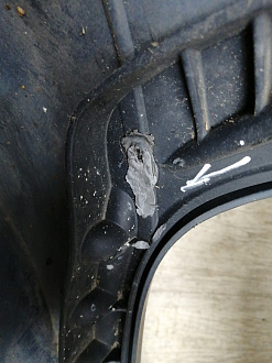 AA045302; Бампер передний; под паркт.; под омыват. (51117178068) для BMW 5 серия Е60 Е61/БУ; Оригинал; Р1, Мелкий дефект; 