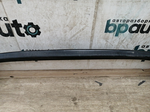 Фотография детали AA030359; Усилитель заднего бампера (5NA 807 305 A) для Volkswagen Tiguan/БУ; Оригинал; Р1, Мелкий дефект; . Фото номер 7