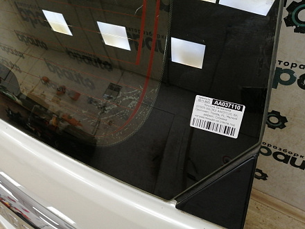 AA037110; Крышка багажника (67005-60L30) для Toyota Land Cruiser Prado/БУ; Оригинал; Р1, Мелкий дефект; (070) Белый перламутр 3х. сл.