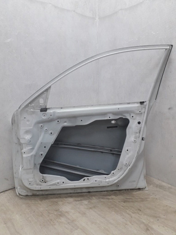Фотография детали AA002215; Дверь передняя правая (BPYK5802) для Mazda 3 BK/БУ; Оригинал; Р0, Хорошее; (34K) Белый перламутр. Фото номер 2