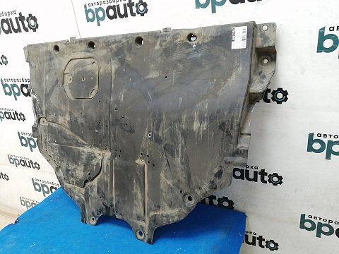 Фотография детали AA017168; Защита двигателя, пыльник (KD53-56111) для Mazda/БУ; Оригинал; Р2, Удовлетворительное; . Фото номер 4