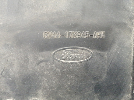 AA032746; Накладка переднего бампера центральная (CV44-17K945) для Ford Kuga II (2012-2016)/БУ; Оригинал; Р1, Мелкий дефект; 