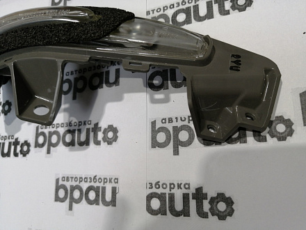 AA044646; Повторитель поворота в зеркало правый (81730-48020) для Lexus RX 450h/Нов; Оригинал; 