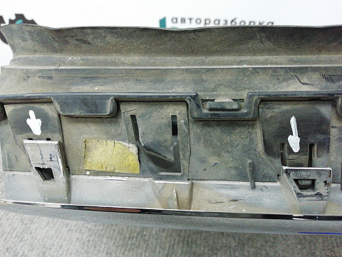 Фотография детали AA004524; Решетка радиатора правая (51317157688) для BMW/БУ; Оригинал; Р1, Мелкий дефект; . Фото номер 6