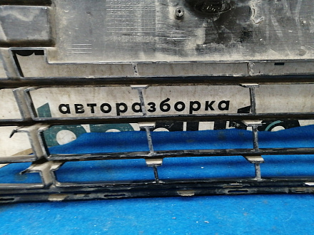 AA032253; Решетка переднего бампера (BS71-17B968-B) для Ford Mondeo/БУ; Оригинал; Р2, Удовлетворительное; 