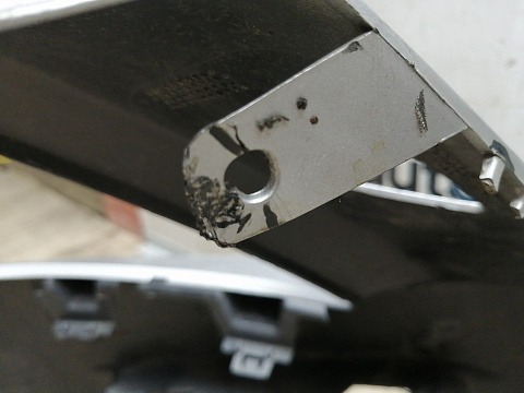 Фотография детали AA044459; Бампер передний; под паркт.; под омыват. (20845711) для Cadillac SRX/БУ; Оригинал; Р1, Мелкий дефект; . Фото номер 17