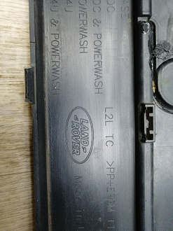 AA045880; Бампер передний; под паркт.; под омыват. (J8A2-17F003-AAW) для Land Rover Range Rover Velar L560 (2017 - 2023)/БУ; Оригинал; Р1, Мелкий дефект; 