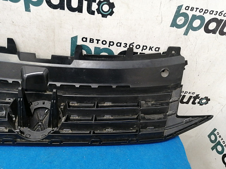 AA027800; Решетка радиатора (6RU853653B) для Volkswagen Polo V рест. Sedan (2015-2020)/БУ; Оригинал; Р2, Удовлетворительное; 