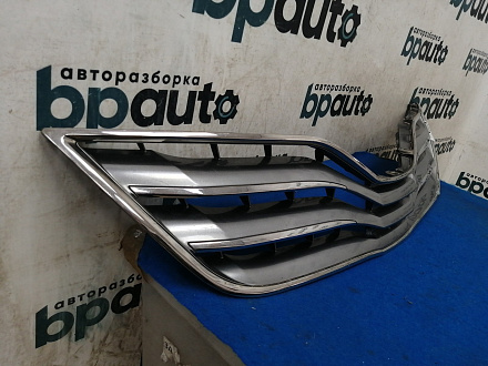 Решетка радиатора Тойота Камри 40 рест. 2010 — 2011, б/у, фото 3