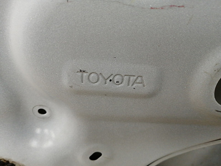 AA038306; Дверь задняя правая (67003-42120) для Toyota Rav4/БУ; Оригинал; Р3, Под восстановление; 