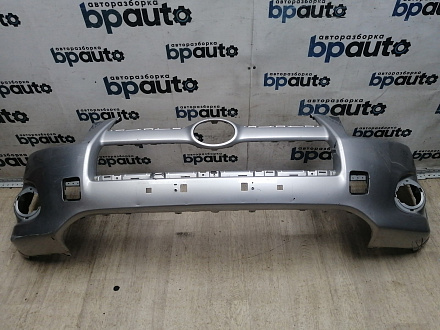 BA000240; Бампер передний; без паркт.; под омыват. (52119-42730) для Toyota Rav4 30 рест. V 2.4 (2009 - 2010)/БУ; Оригинал; Р1, Мелкий дефект; 