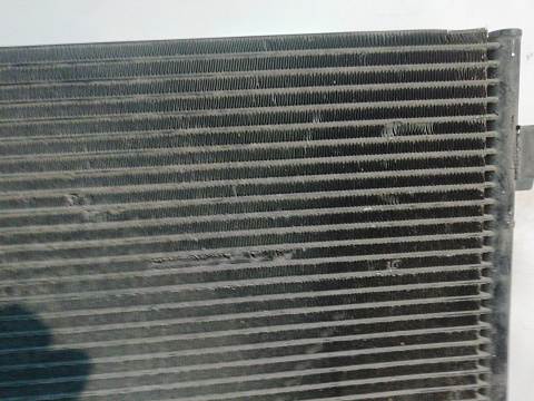 Фотография детали AA023452; Радиатор кондиционера (3B0 260 401) для Volkswagen Passat/БУ; Оригинал; Р2, Удовлетворительное; . Фото номер 12