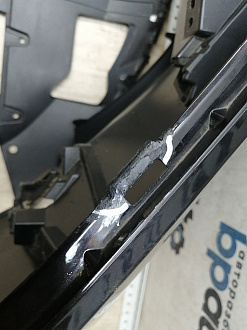 AA045844; Бампер передний; без паркт.; без омыват. (2803127XKQ11A) для Haval F7 I рест. (2022-н.в.)/БУ; Оригинал; Р1, Мелкий дефект; 