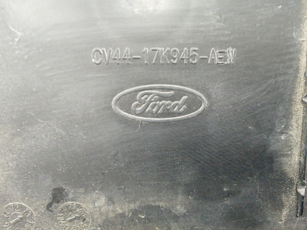 AA032745; Накладка переднего бампера центральная (CV44-17K945) для Ford Kuga II (2012-2016)/БУ; Оригинал; Р1, Мелкий дефект; 