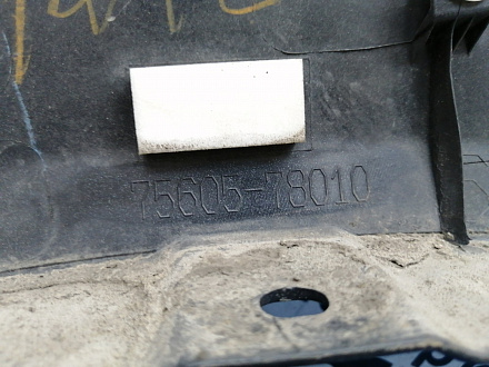 AA018999; Накладка на заднее крыло, расширитель правый (75605-78010) для Lexus NX/БУ; Оригинал; Р1, Мелкий дефект; 