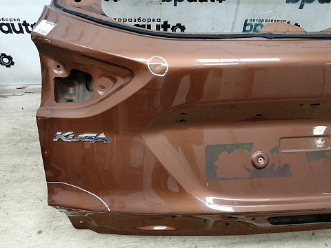 Фотография детали AA038283; Крышка багажника (1 827 472) для Ford Kuga II (2012-2016)/БУ; Оригинал; Р2, Удовлетворительное; . Фото номер 6