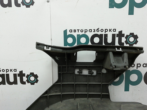 Фотография детали AA007633; Кронштейн переднего бампера левый под ПТФ, М-пакет (51118047395) для BMW 5 серия F10 F11/БУ; Оригинал; Р0, Хорошее; . Фото номер 7