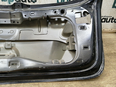 Фотография детали AA031522; Крышка багажника (3AF827025A) для Volkswagen Passat B7 Wagon (2011- 2014)/БУ; Оригинал; Р3, Под восстановление; . Фото номер 21